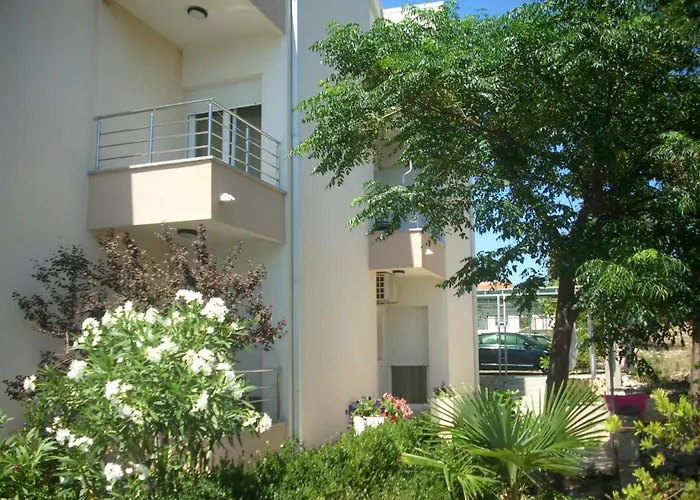 Apartments Kala